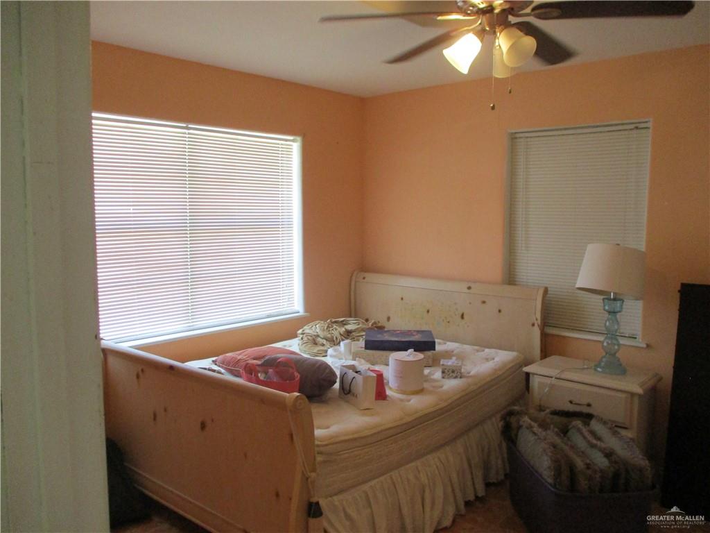 Photo 12 of 1206 Fincher Street