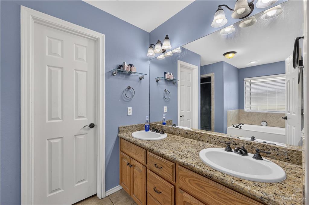 Photo 11 of 3501 Robin Avenue