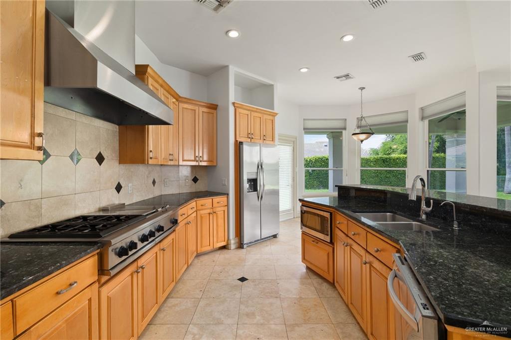 Photo 8 of 1615 Palazzo Drive