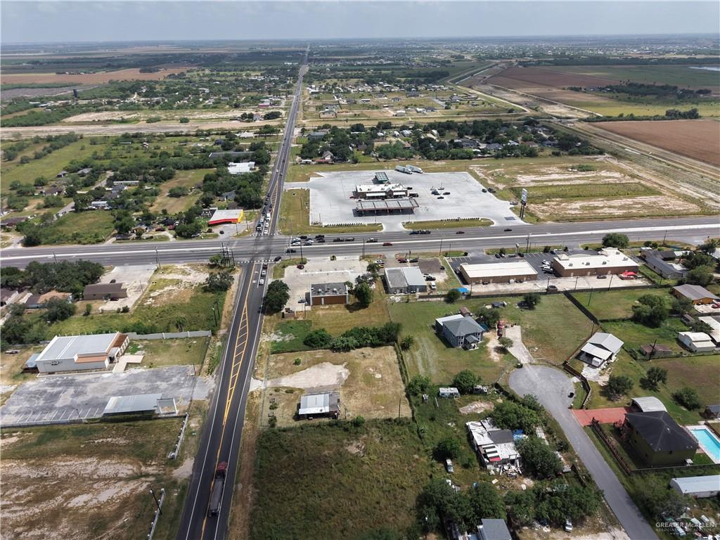 Photo 14 of 18609 Fm 493