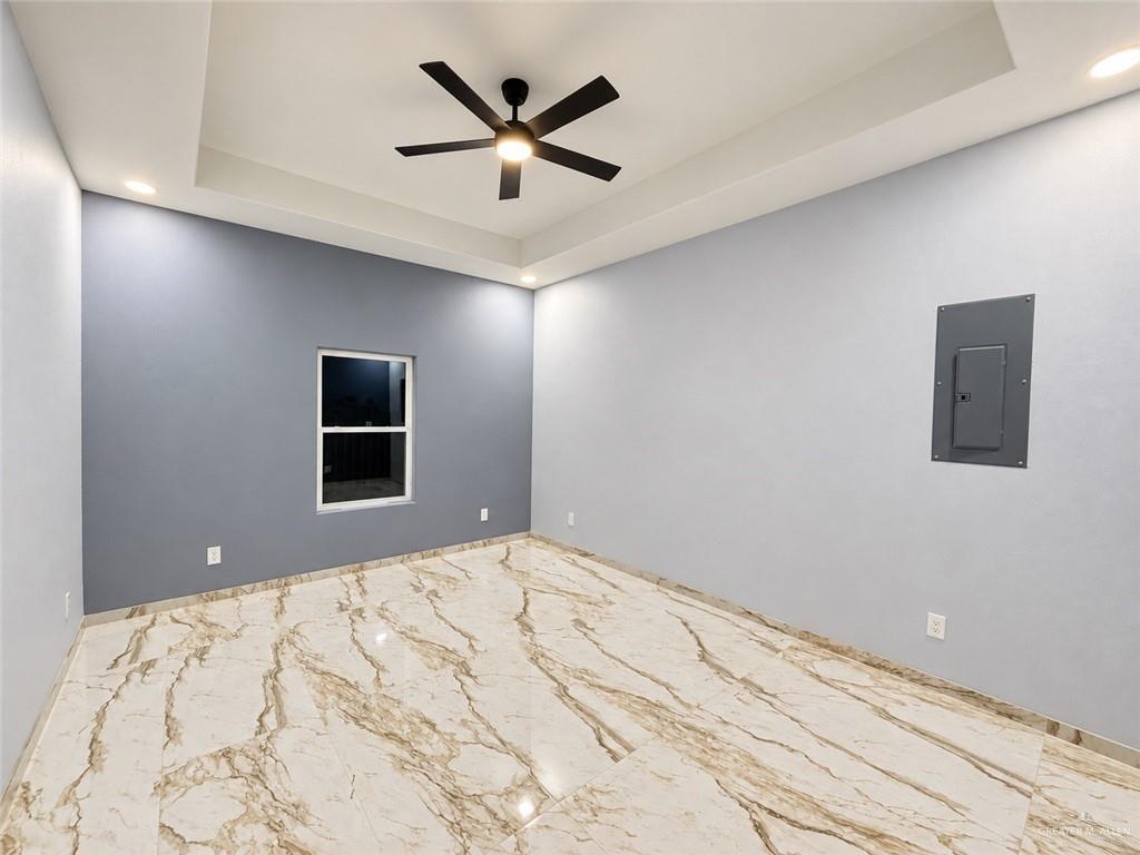 Photo 11 of 3105 Ebano Avenue