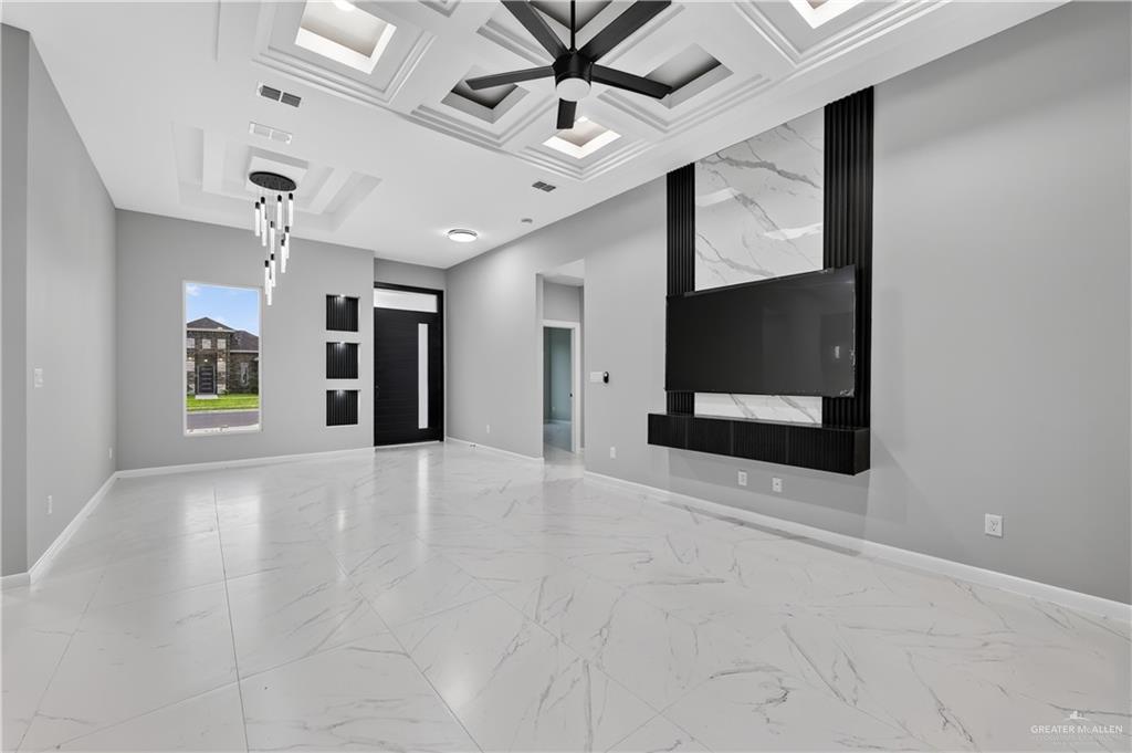 Photo 9 of 1301 Acacia Drive