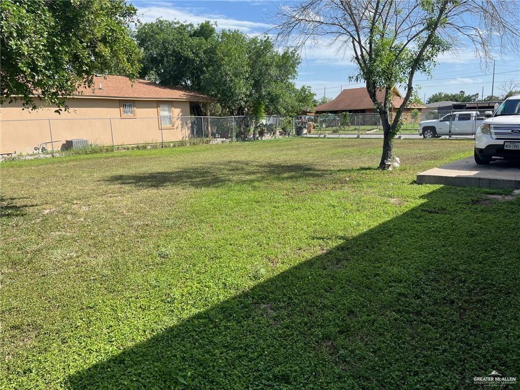 Photo 4 of 2724 Katrina Avenue