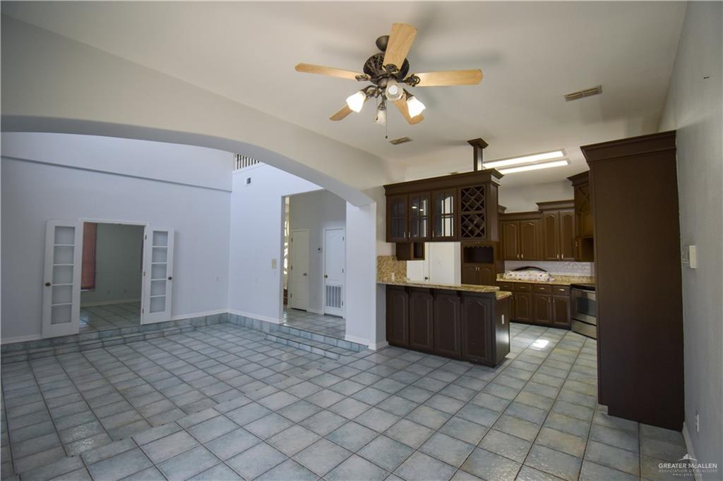 Photo 5 of 3800 San Rodrigo Street