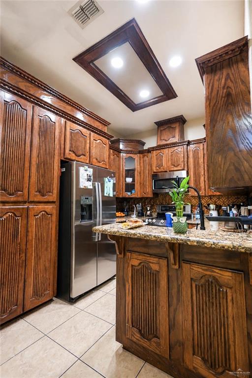 Photo 11 of 2501 Gardenia Drive
