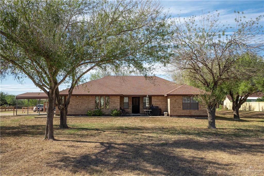 Photo 3 of 1319 Bentsen Palm Drive