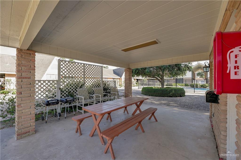 Photo 19 of 700 Fern Avenue #19