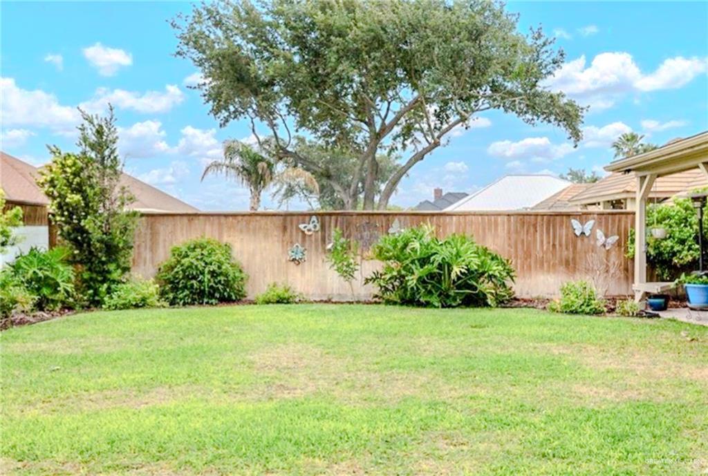 Photo 19 of 2513 Kings Drive