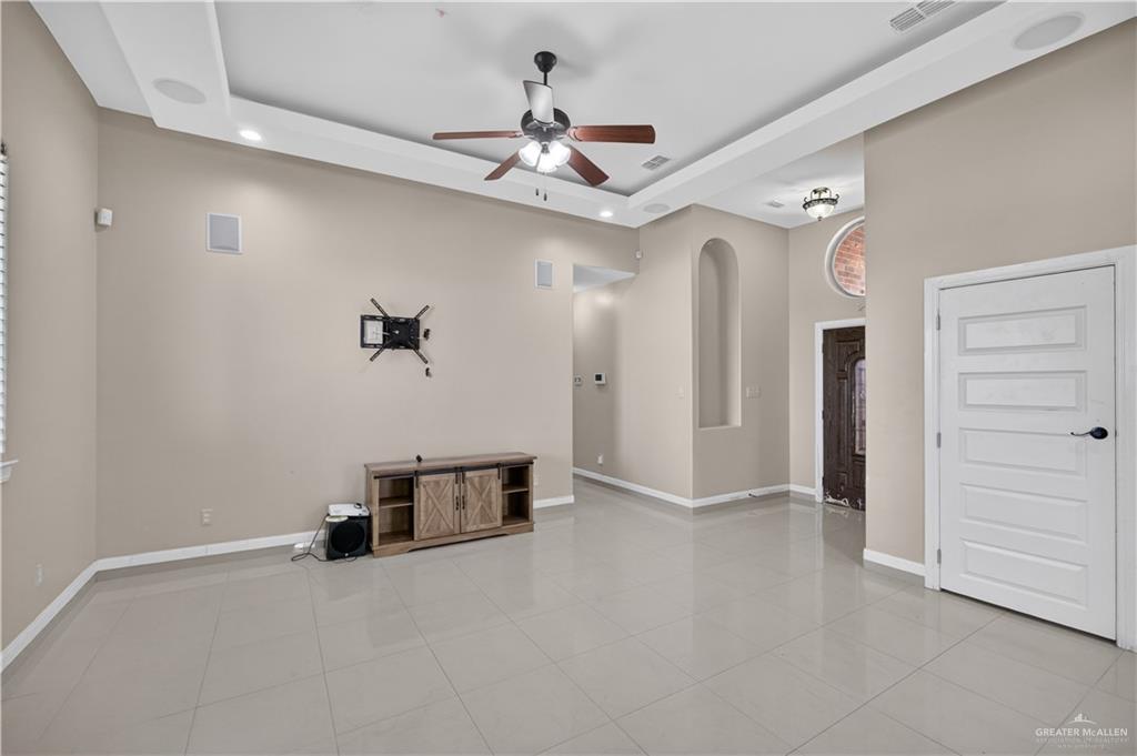 Photo 6 of 4112 Sherman Street