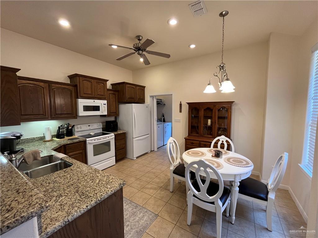 Photo 5 of 2107 Kingfisher Lane