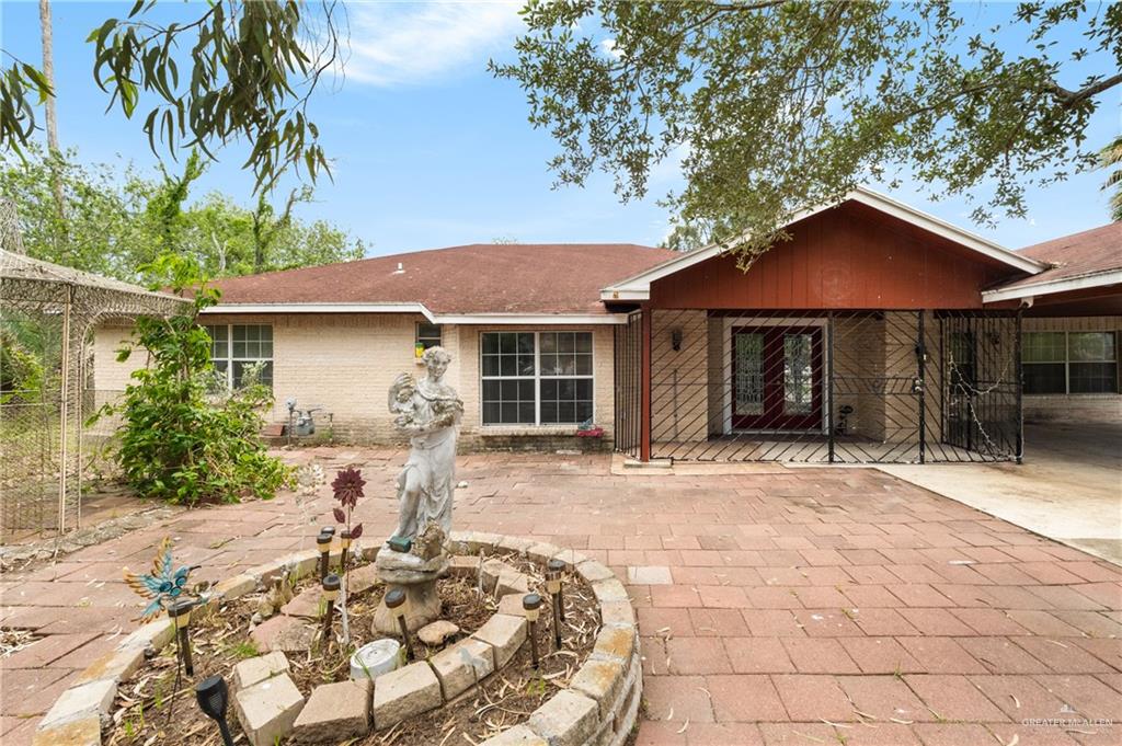 Photo 1 of 348 San Luis Drive, Brownsville