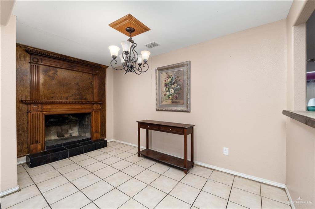 Photo 5 of 348 San Luis Drive