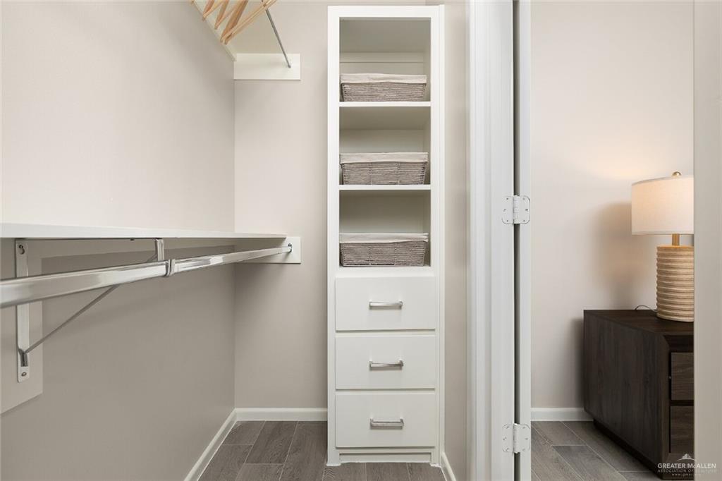 Photo 10 of 2713 Hayes Avenue #1