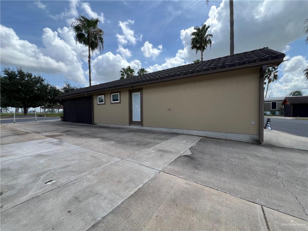 Photo 22 of 2082 Carmona East Street