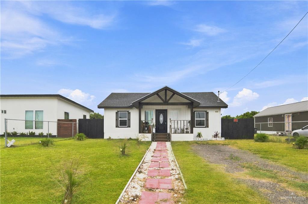 Photo 1 of 2803 Afortunado Avenue, Donna