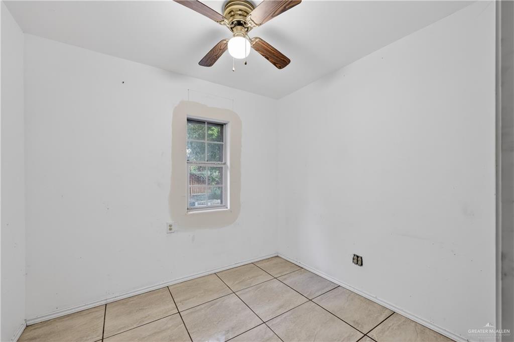 Photo 11 of 2424 Fm 2812