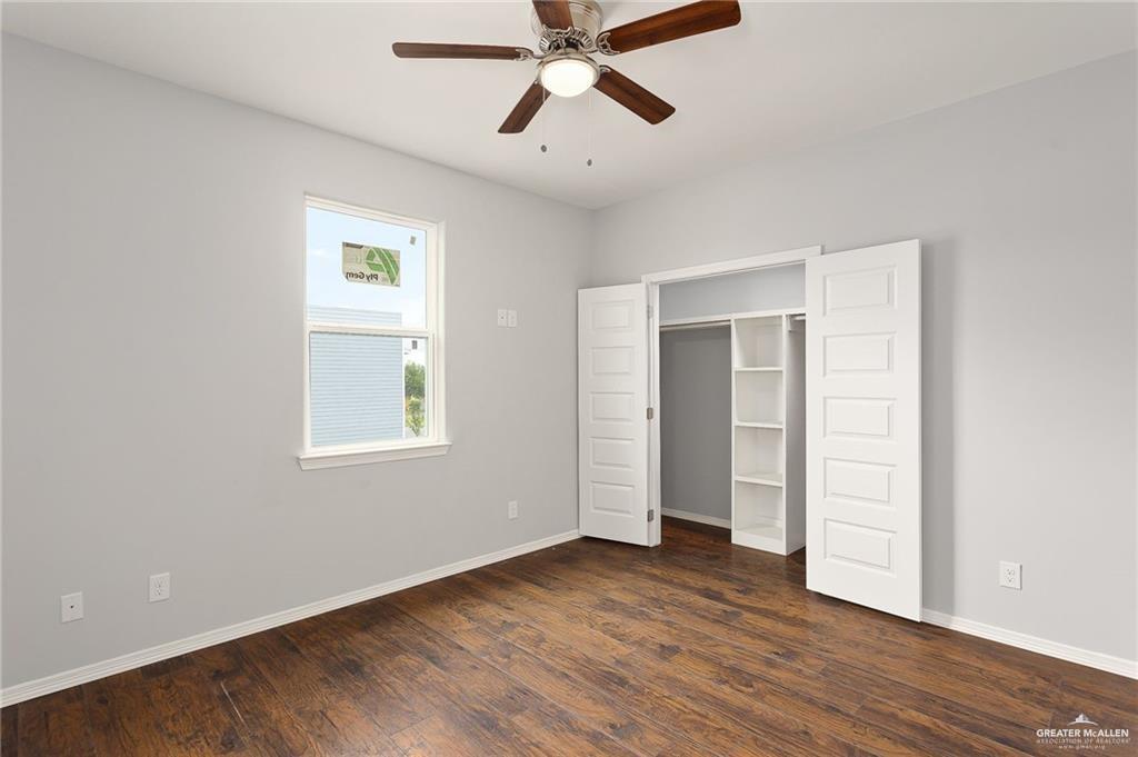 Photo 11 of 513 Cynthia Street
