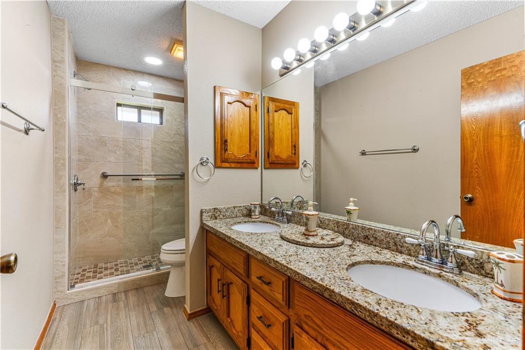 Photo 12 of 7415 Golf Drive