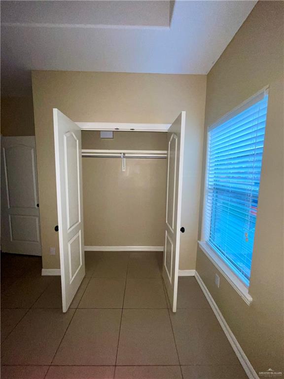 Photo 9 of 2605 Franklin Avenue #4