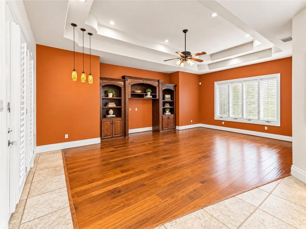 Photo 8 of 7408 4th Street