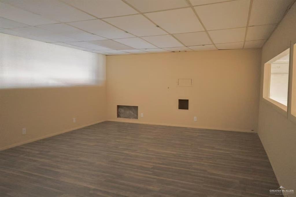 Photo 6 of 922 Conway Avenue