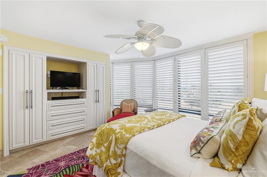 Photo 19 of 334 Padre Boulevard #208