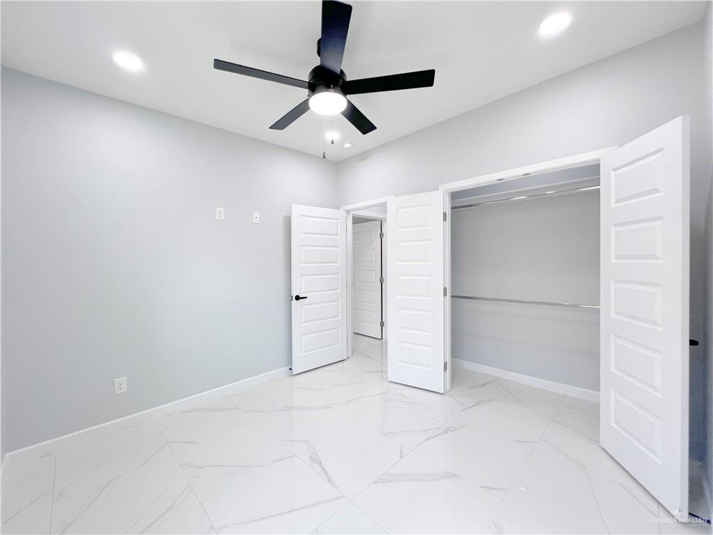 Photo 19 of 823 Woodson Avenue #4