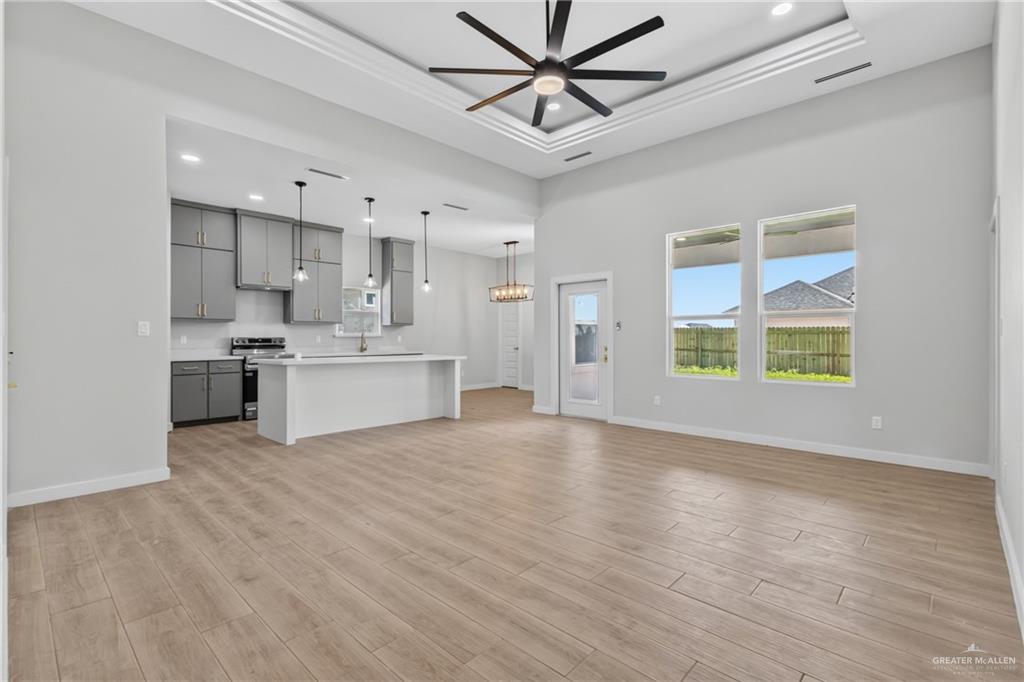 Photo 4 of 804 Nappa Valley Drive