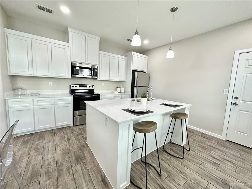 Photo 7 of 1305 Sucre Drive