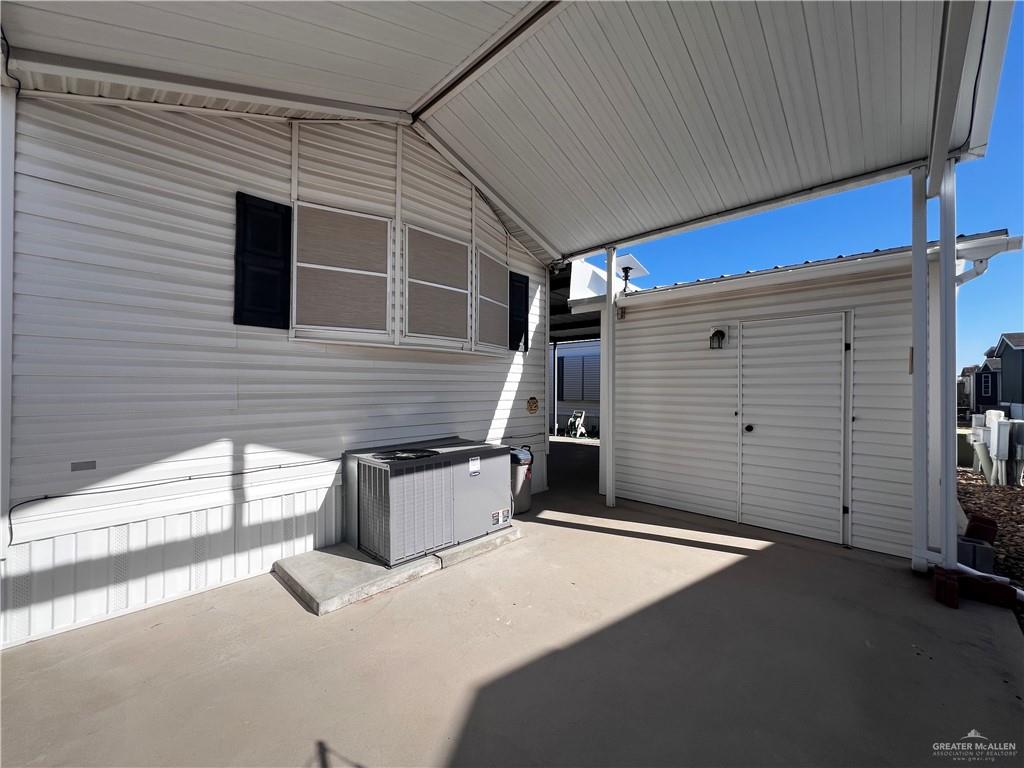 Photo 21 of 2310 Bogey Drive