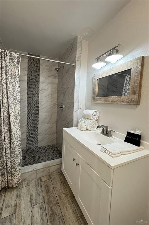 Photo 21 of 124 Retama Street