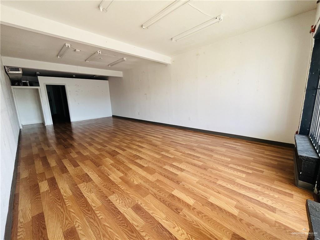 Photo 4 of 2536 Pecan Boulevard