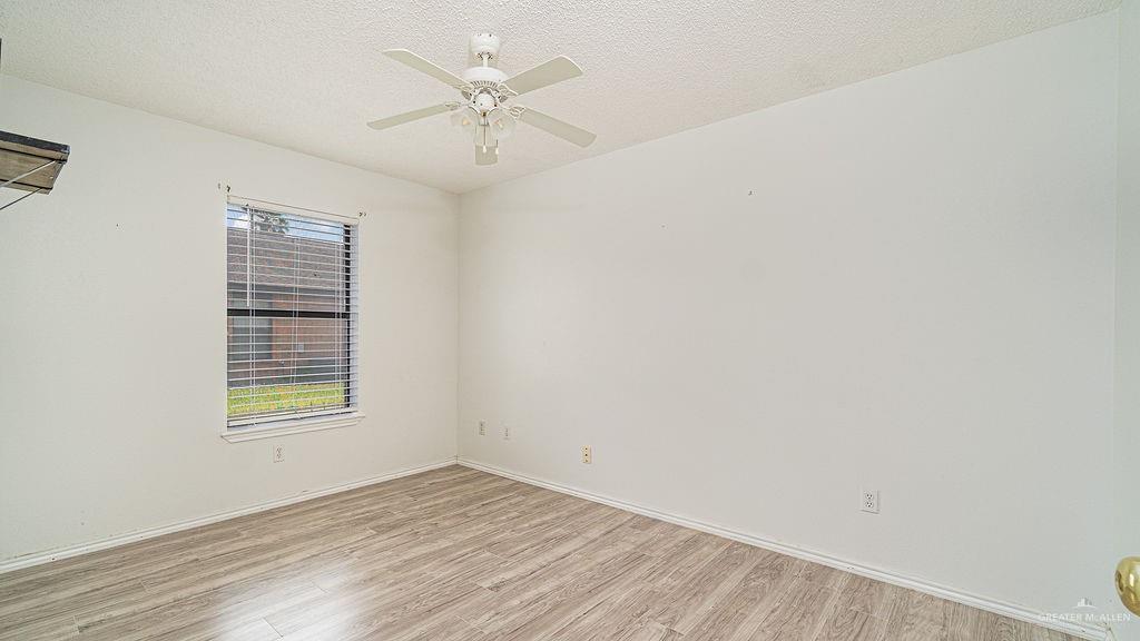 Photo 10 of 1500 Evergreen Avenue #15