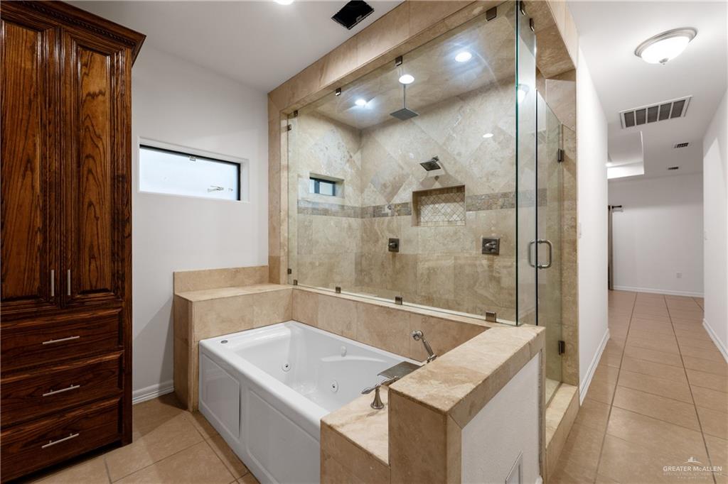 Photo 14 of 3212 Swallow Street