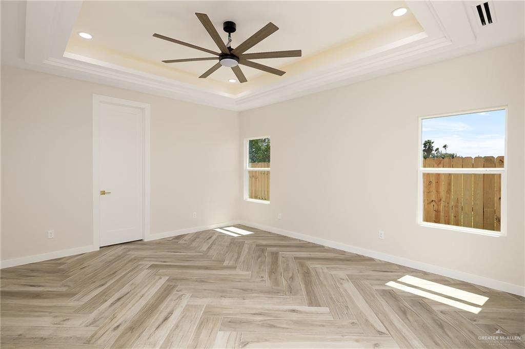 Photo 12 of 1115 Post Oak Street