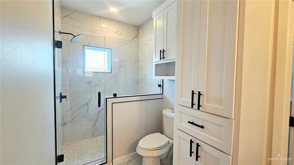 Photo 11 of 2709 Stablewood Lane