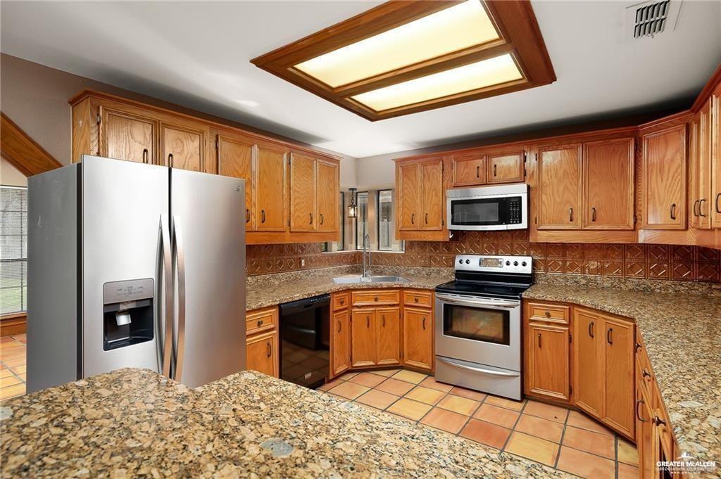 Photo 7 of 1606 Terrace Drive