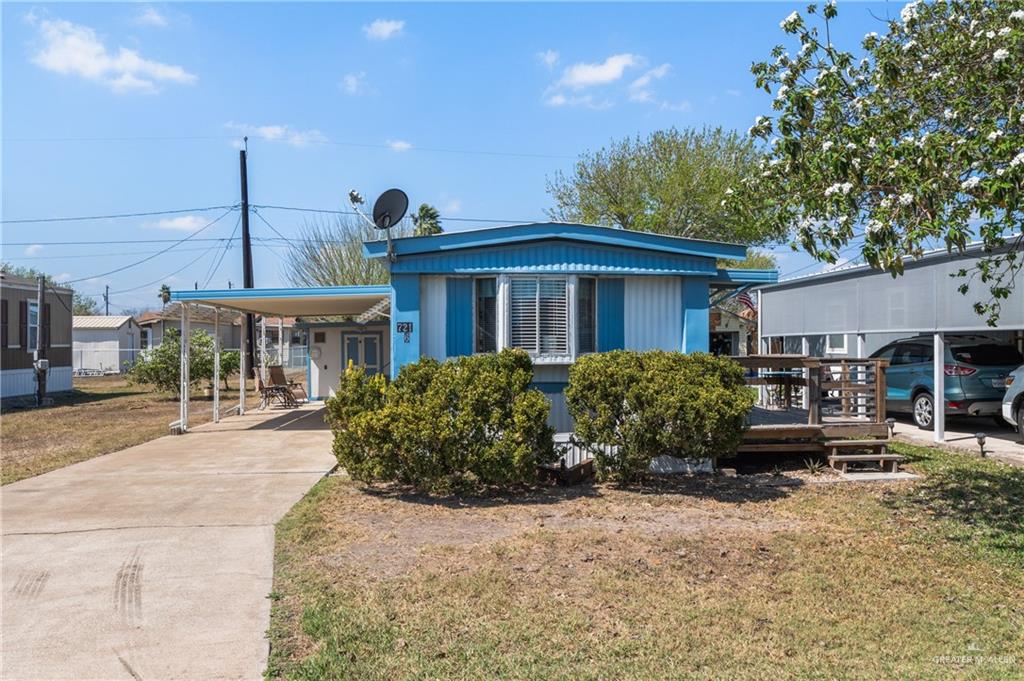 Photo 13 of 721 Anaqua Street