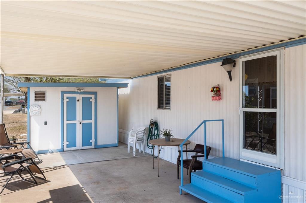 Photo 17 of 721 Anaqua Street