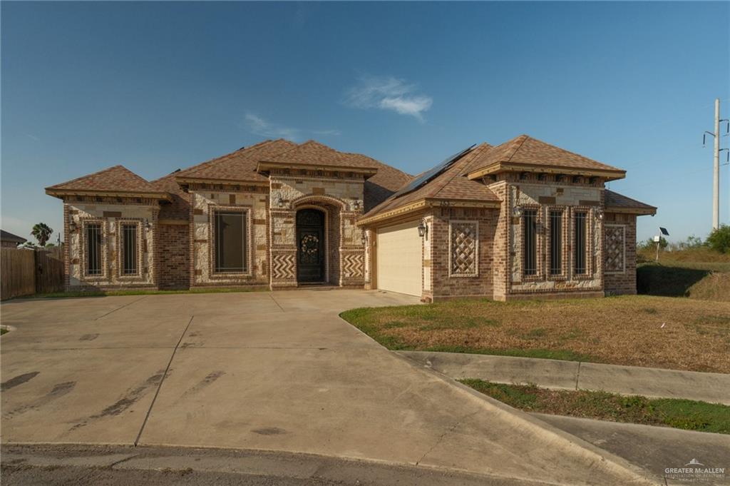 Photo 1 of 153 Alvarez Court, Los Fresnos