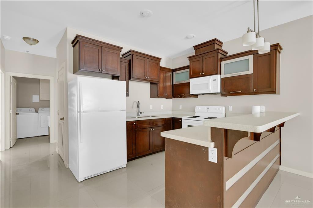 Photo 6 of 3004 L Street #4