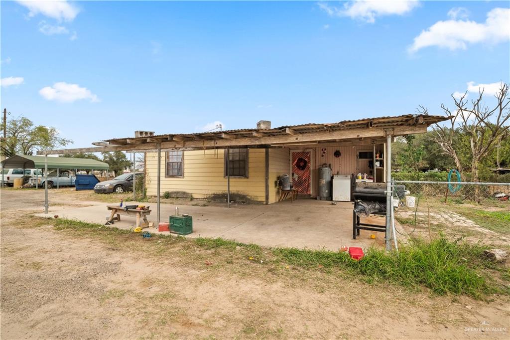 Photo 17 of 3910 La Homa Road