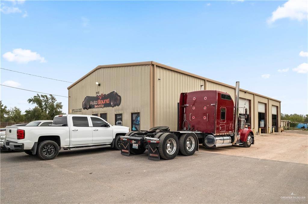 Photo 3 of 3910 La Homa Road