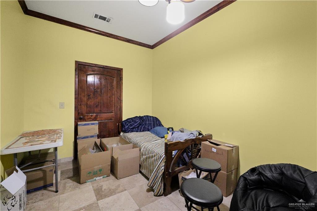 Photo 6 of 14061 Benito A Ramirez Road