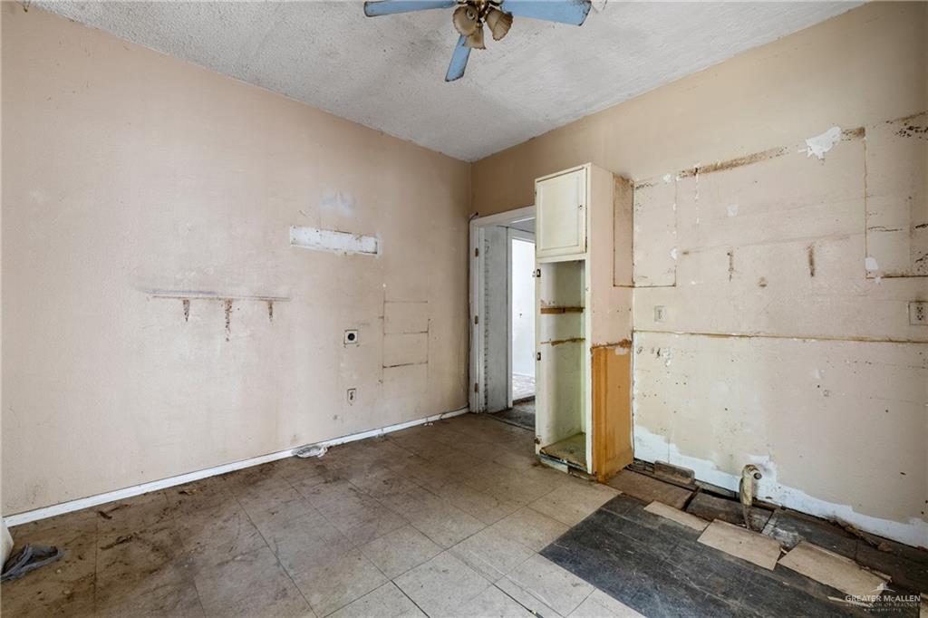 Photo 6 of 1010 15th Street