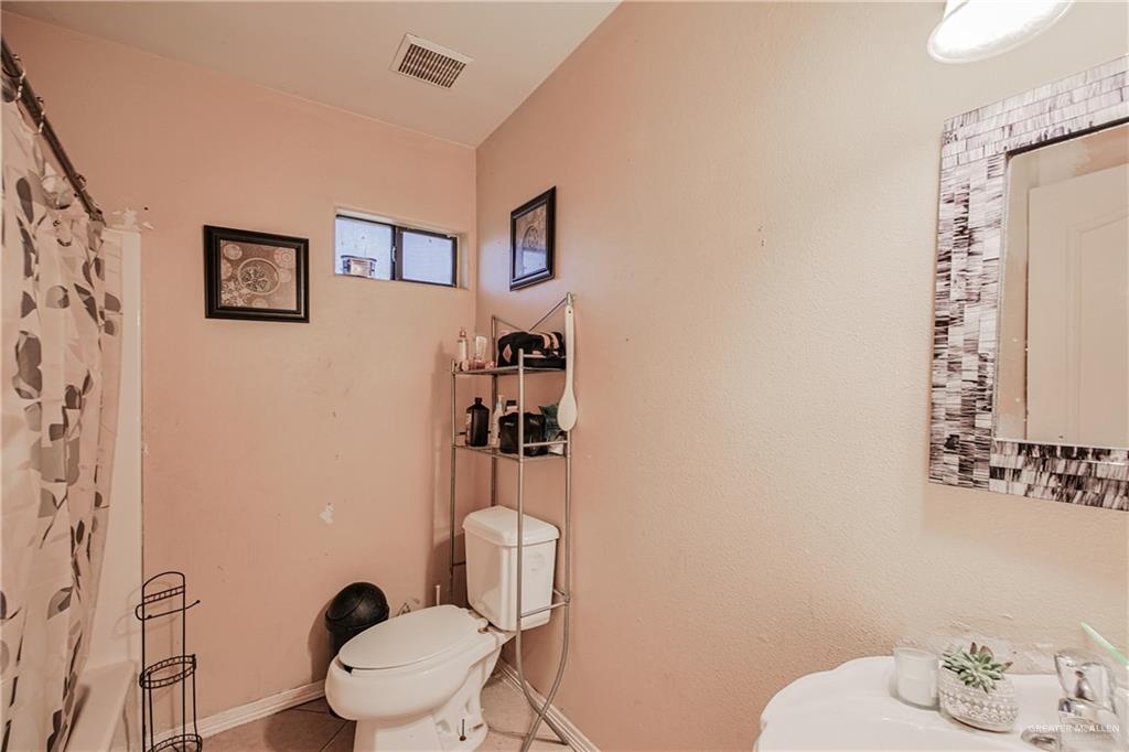 Photo 15 of 1722 Blue Bird Avenue