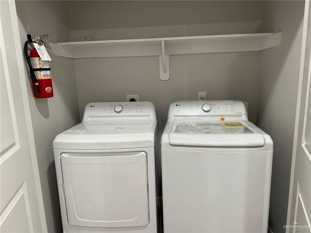 Photo 16 of 800 Dove Avenue #4