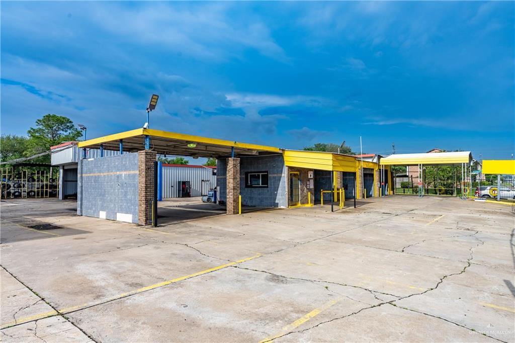 Photo 15 of 11361 Beechnut Street