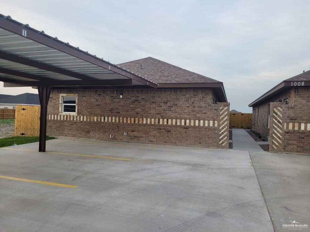 Photo 1 of 1008 Kohala Avenue #4, Mission