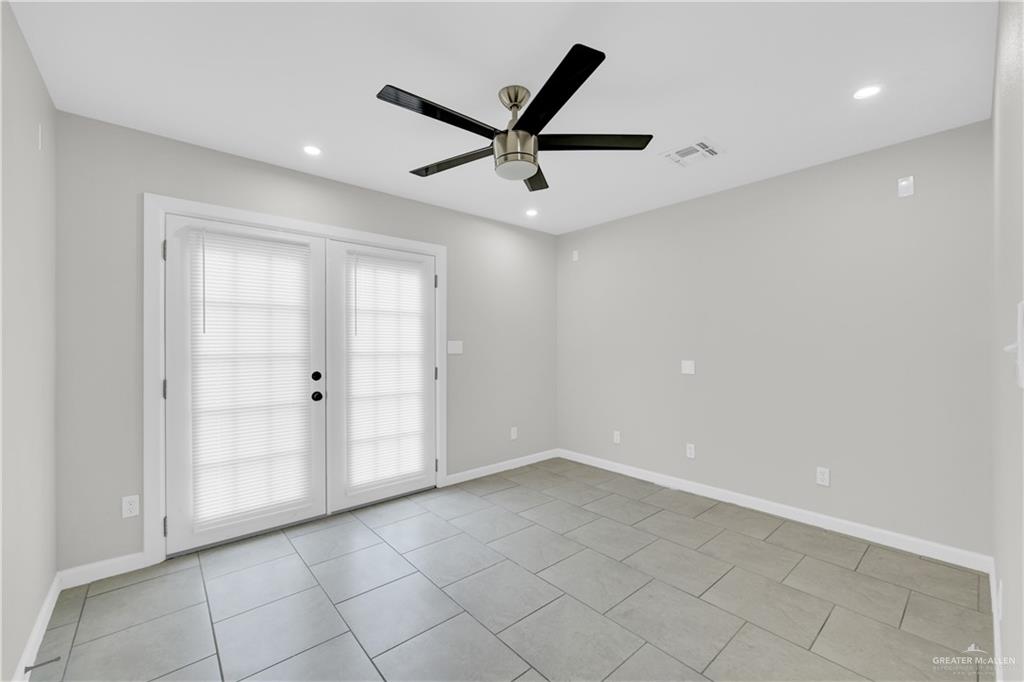 Photo 15 of 1713 Dalton Street